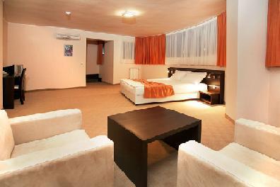 Riverside Family Hotel Yambol Exterior foto